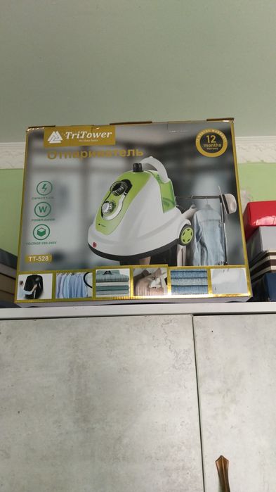Паровой утюг продается