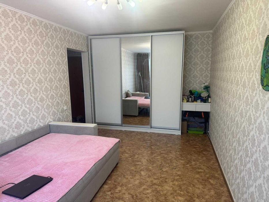 продается 1 ком. квартира в районе КЖБИ