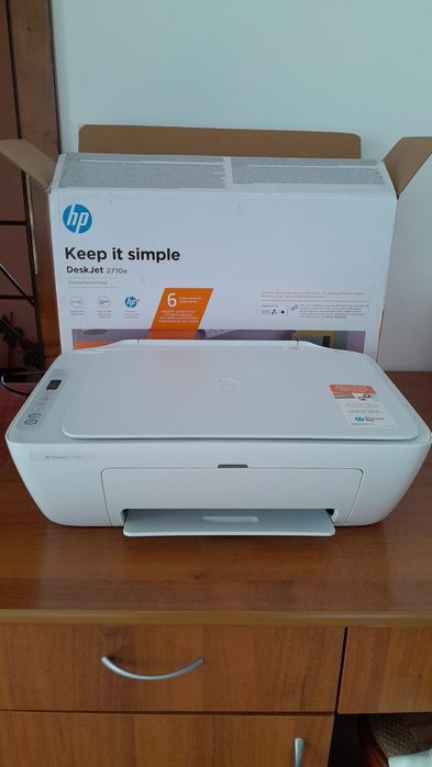 Vînd imprimanta hp
