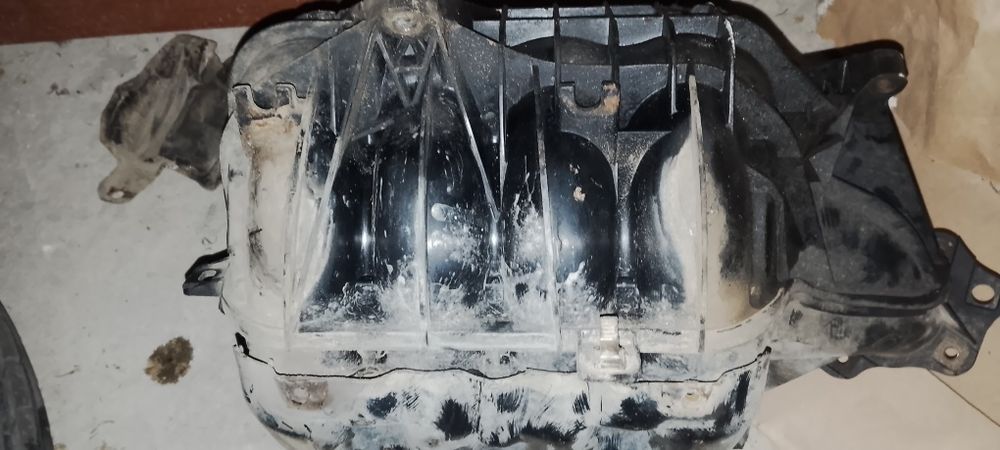 Коллектор Тайота 30 об 2.4