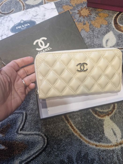 Portofel dama foarte frumos cu cutie