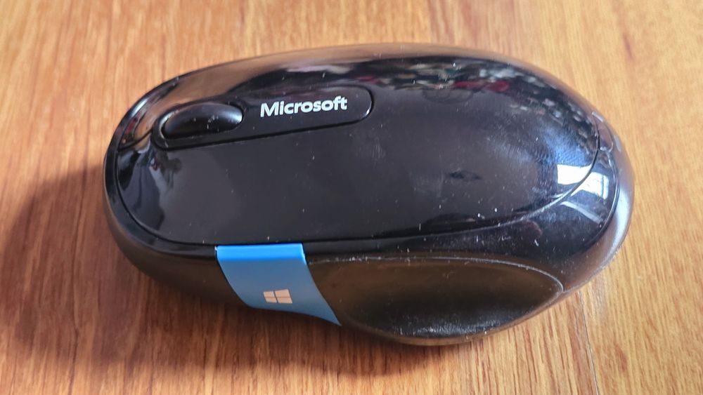 Kit tastatură + mouse wireless Microsoft Sculpt Confort