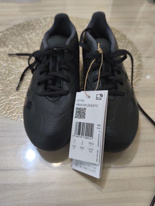 Adidas Predator Club детски  бутонки номер 35.5