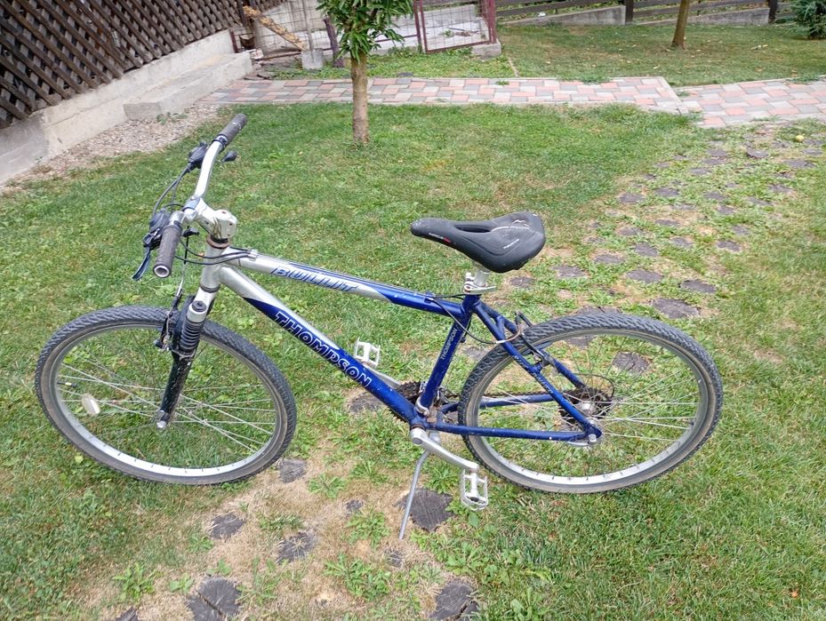 Bicicleta Thompson cadru aluminiu