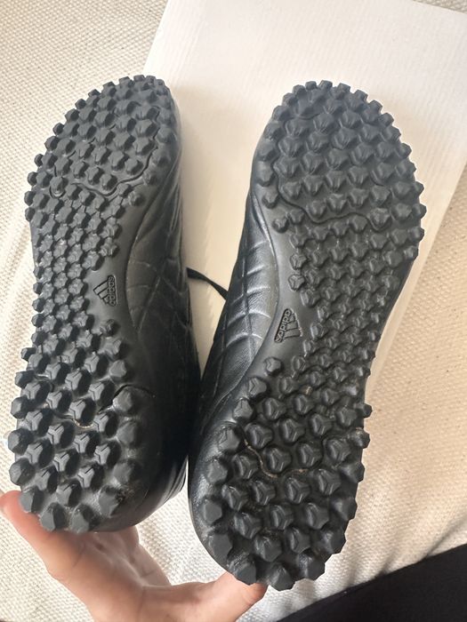 Adidas стоножки-естествена кожа