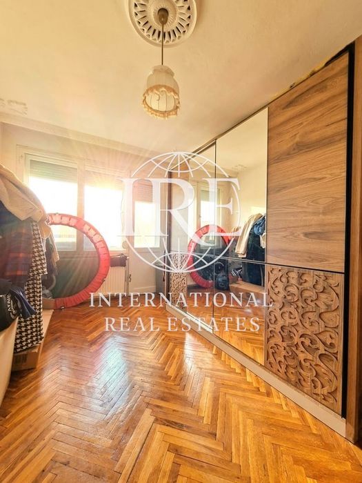 Многостаен в Добрич-Добротица - Варненска    135 m2  - 102258 euro