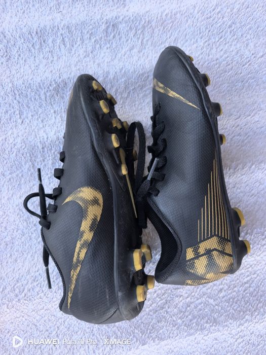 Бутонки nike 33 номер стелка 20см отлични