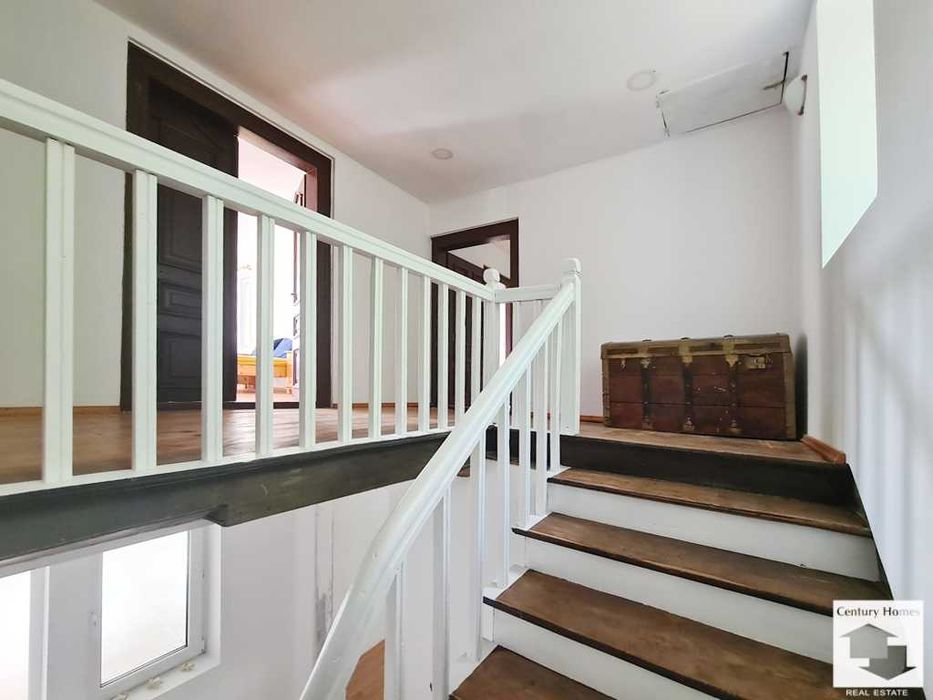 170282 Двуетажна къща с басейн и просторен двор в с. Ритя