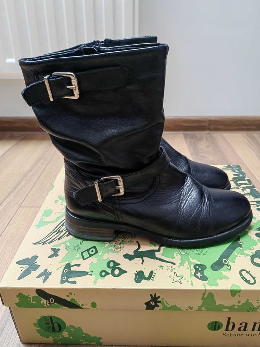 Cizme piele scurte femei