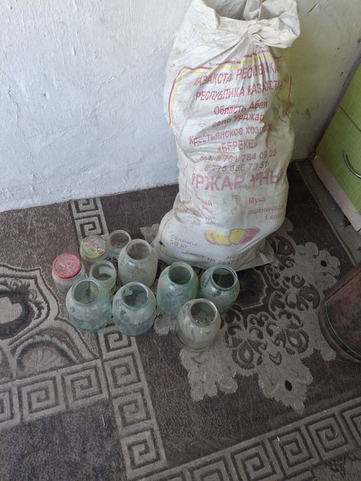 Продам банки, бутыли