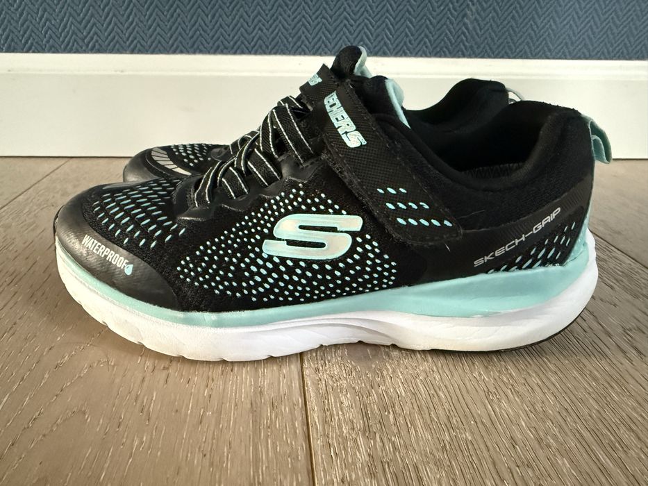 Skechers waterproof Hidro Mist 32