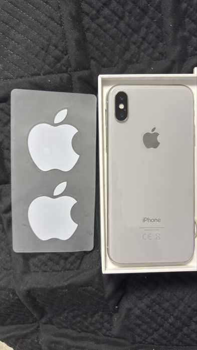 Vand ipohne XS 64gb