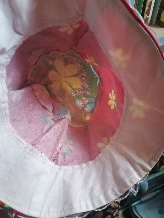 Шляпки/панамки девочке 4-8л новые 2шт