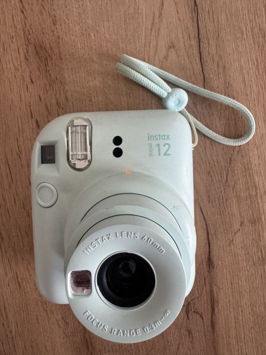 фотоапарат instax 12 mini зелен