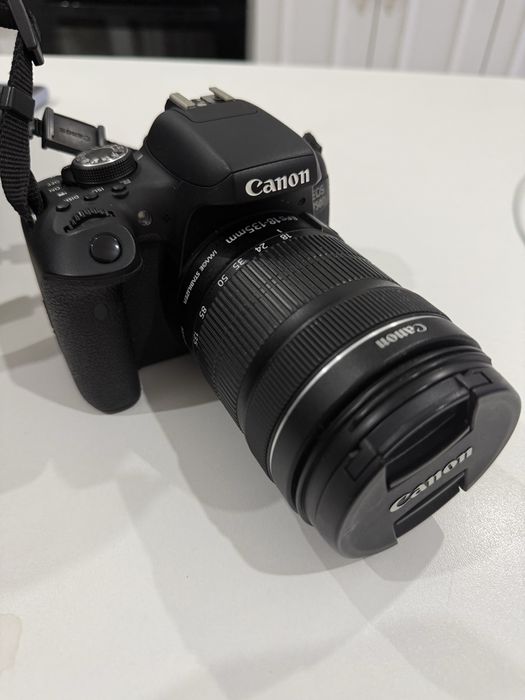 Продам Canon 750D