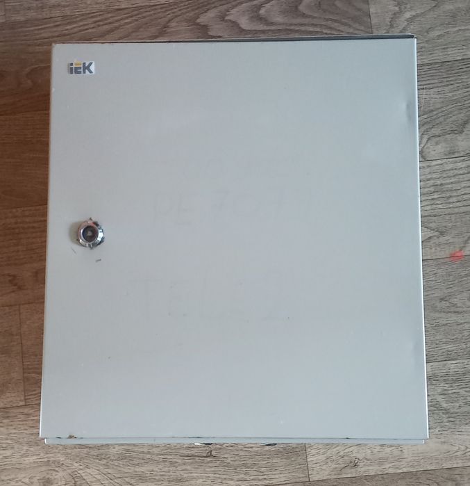 Продам щит шкаф учета полностью собранный в сборе