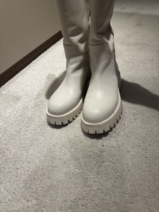 Намалени Бели ботуши от естествена кожа Miss Sixty 38 номер