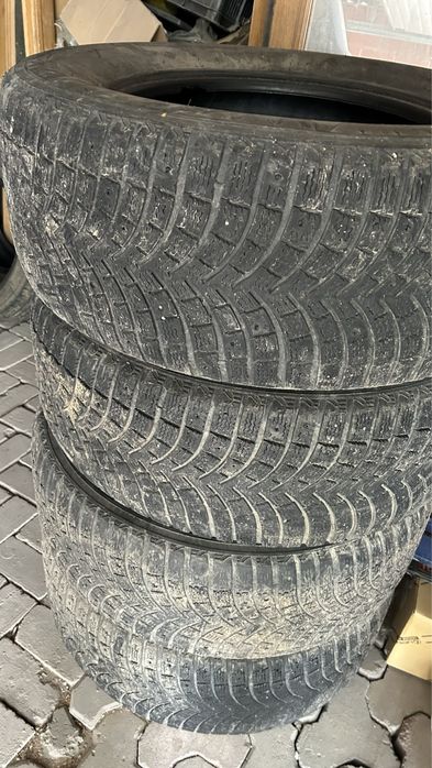 Зимние шины на Ланд Крузер
