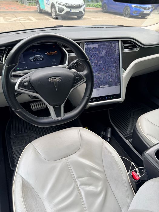 Tesla Model S P85+ Incarcare GRATUITA PE VIATA!