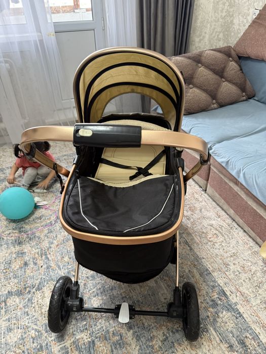 Коляска детская в хорошем сост