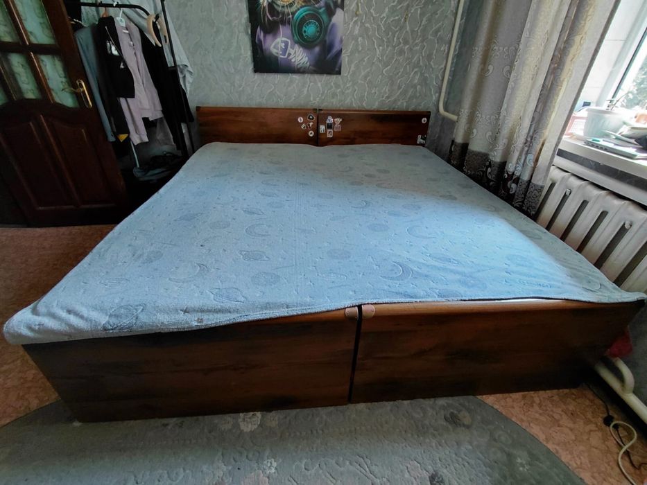 Спальные гарнитуры, шкафы, комод, кровати