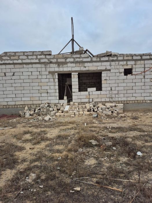 Продаётся недостроенный дом