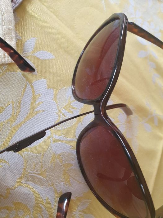 Diverse modele perechi ochelari soare,calitate!