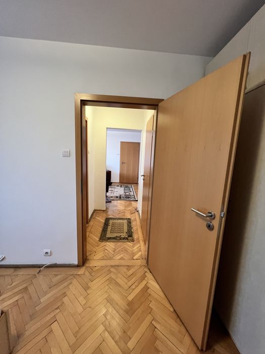 Ichiriez apartament 2 camere 52mp recent renovat