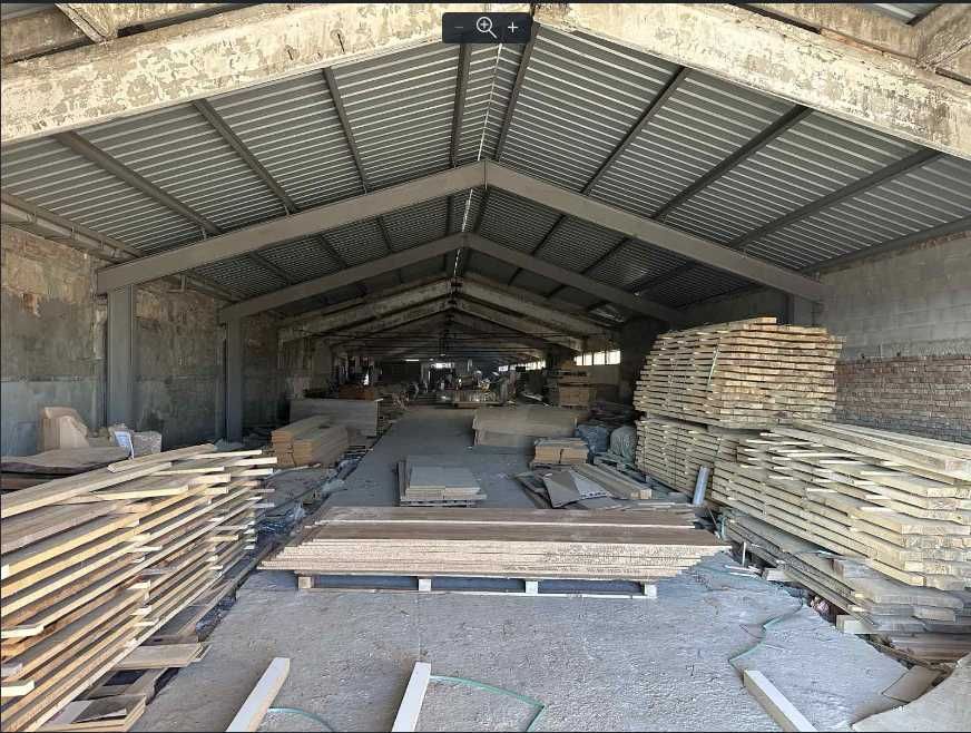 Дава се под наем Склад в Игнатиево - 700 кв.м за 1020 € - Снимка #1