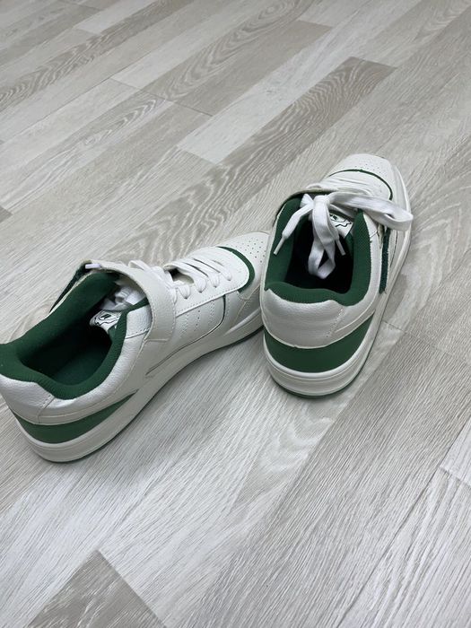 Кроссовки Pull and Bear