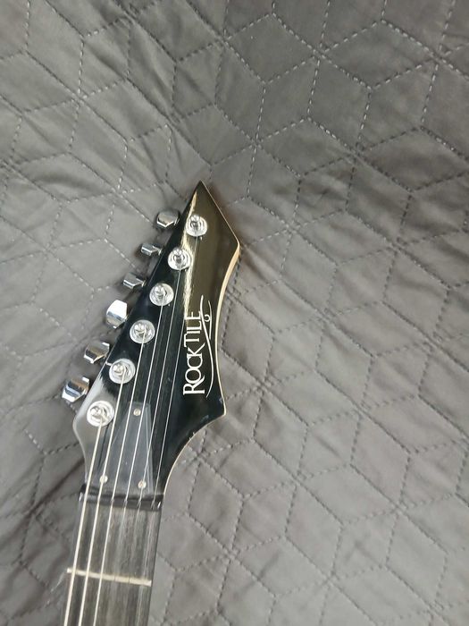 Електрически китари/ басове/