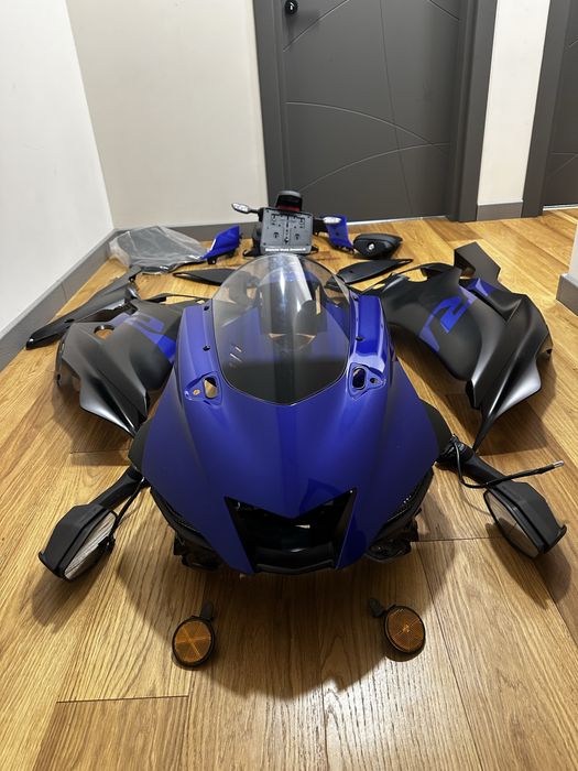 Спойлери Yamaha r6