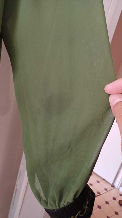 Продам платье женское