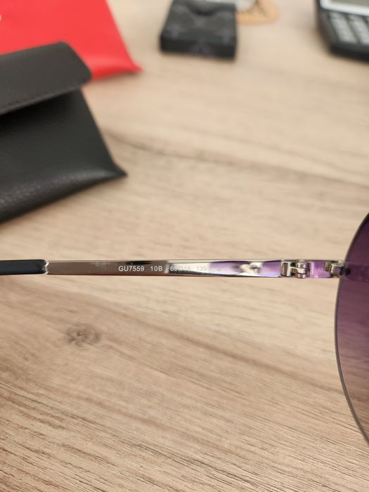 Слънчеви очила Guess