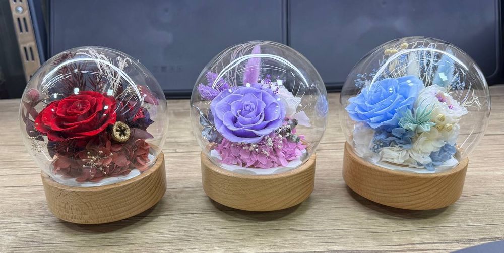 Цветы букеты подарок жывый