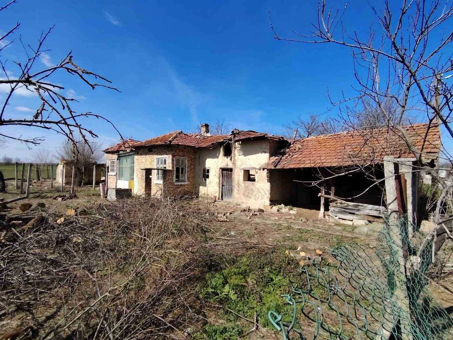 Продавам къща в село Житница, община Провадия, област Варна