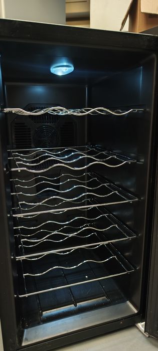 Виноохладител  klarstein