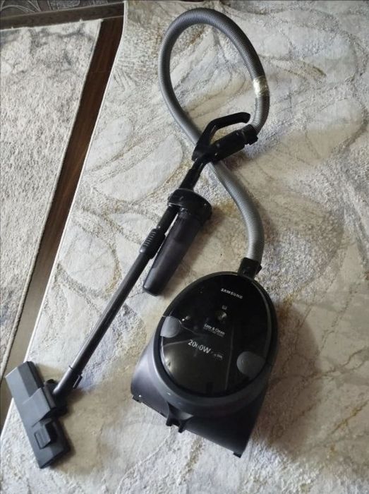 Срочно Пылесос Samsung колба на ручке