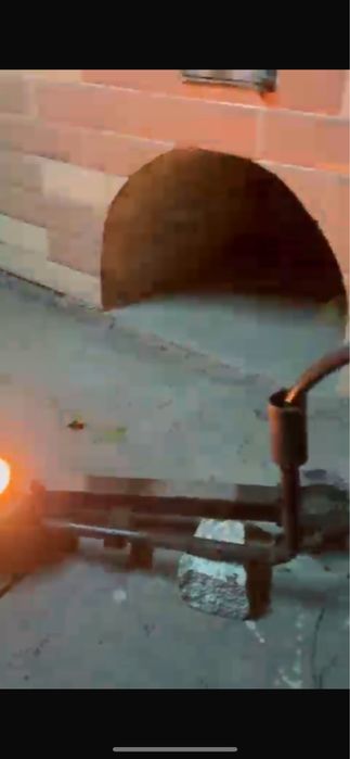 Печь отработанная горит маслом