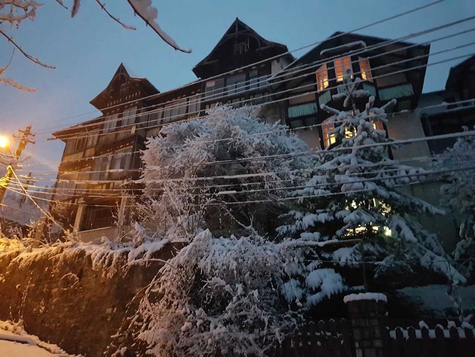 Vila inchiriat Sinaia  Craciun și Revelion - Langa Castelul Peles