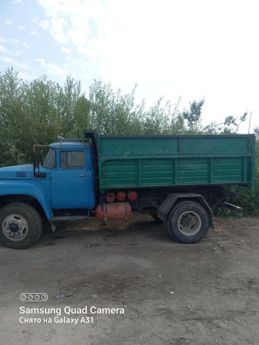 Зил сотилади йили 1985