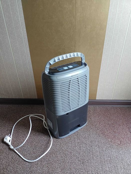 Влагоуловител,овлажнител за въздухс