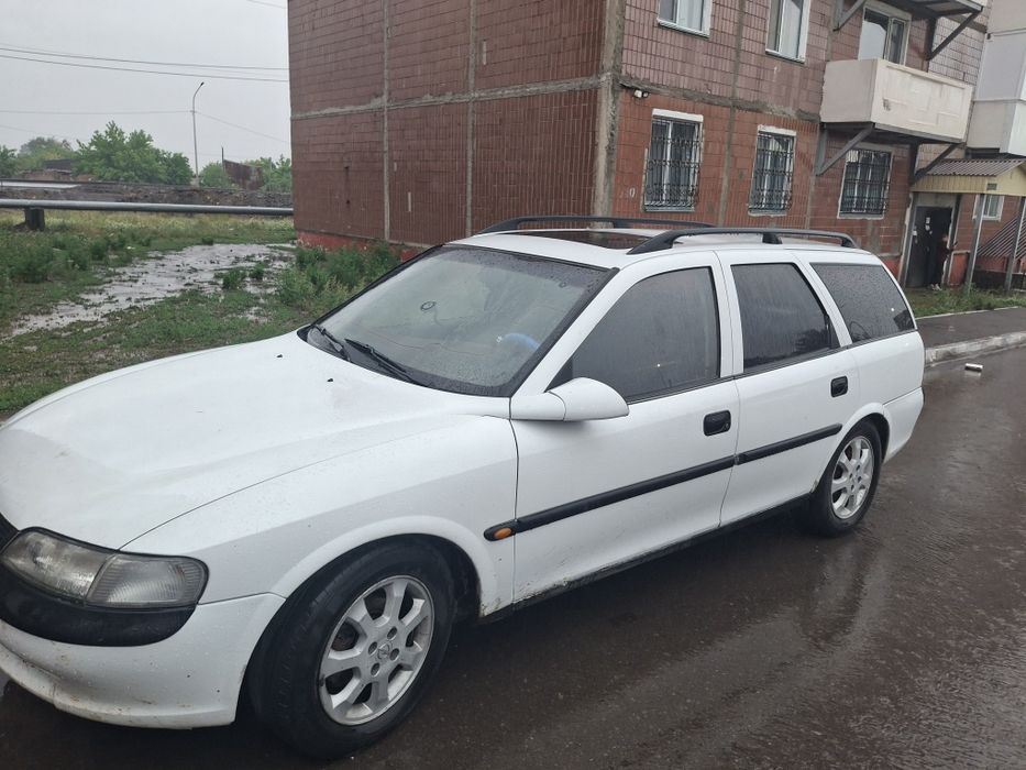 Продаётся опель вектра б универсал