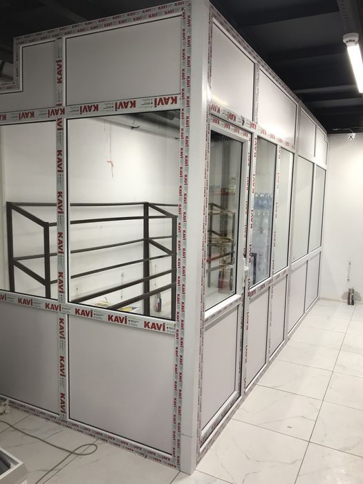 Пластиковые перегородки , двери , окна