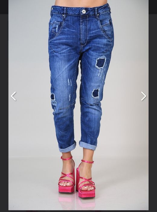 Дамски дънки pause