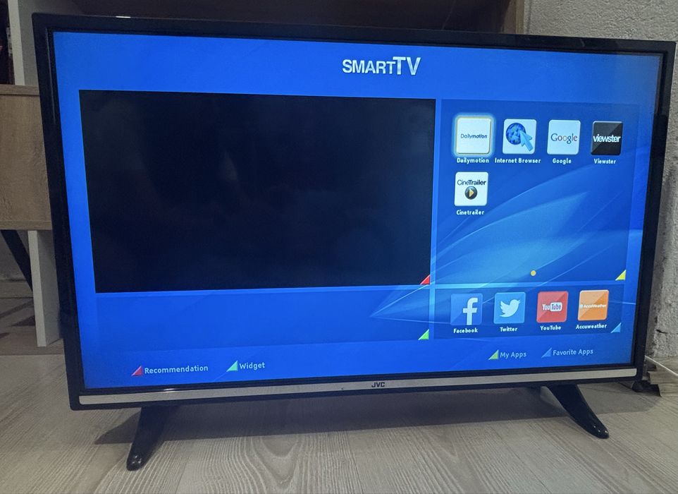 Smart Телевизор  JVC.