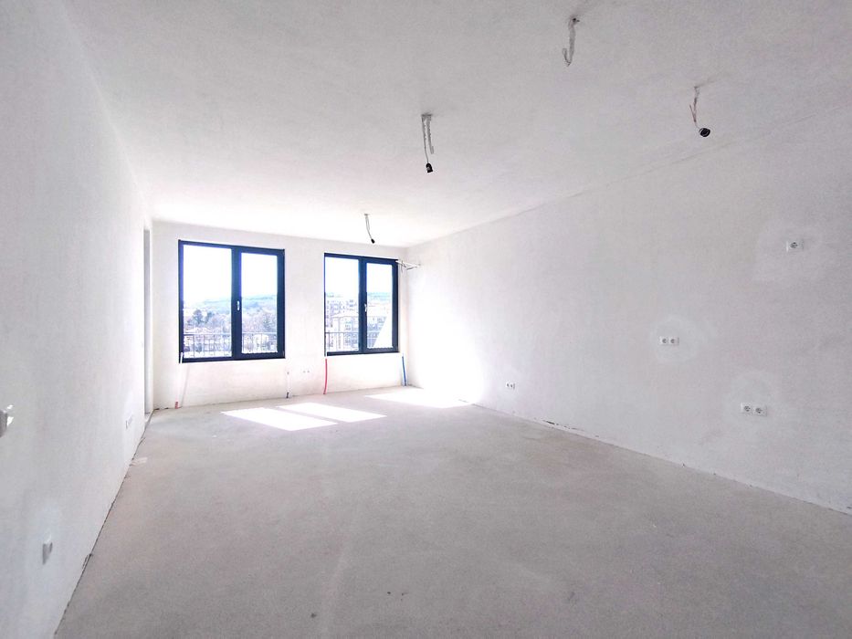 Продава се Тристаен апартамент в Перник, Център - 111 кв.м за 1415 €/кв.м - Снимка #8