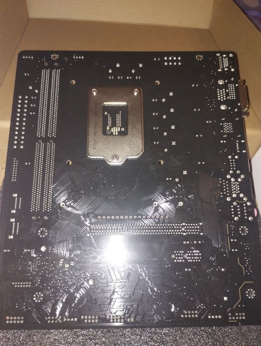 Placa de baza ASRock H510M-HDV/M.2 SE (defecta, pentru piese)