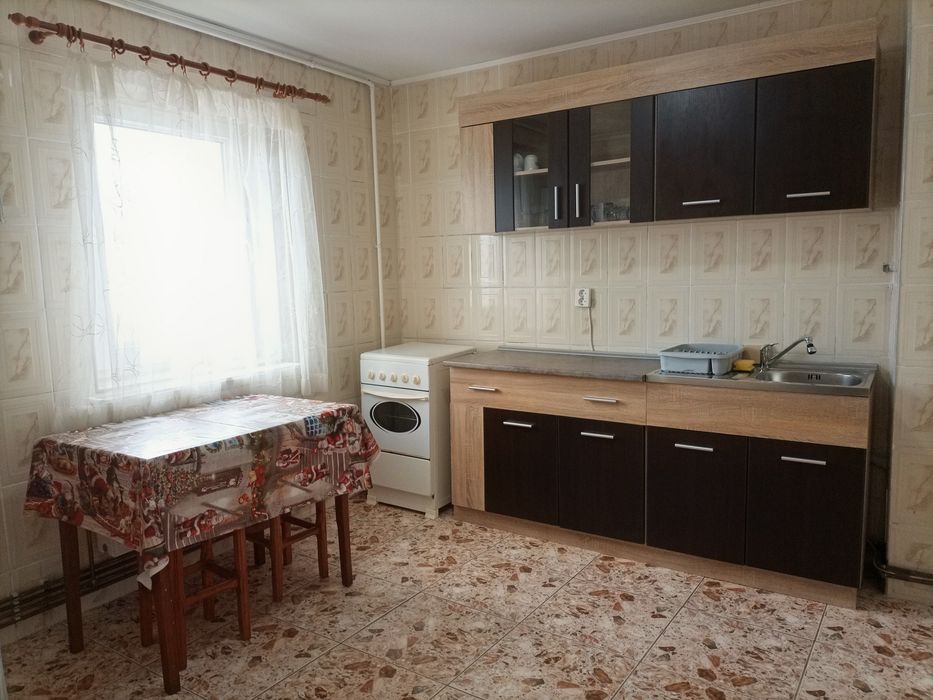 Garsonieră spațioasă, confort 1, 40,9 mp, etaj 2, complet mobilată – Târgu Ocna