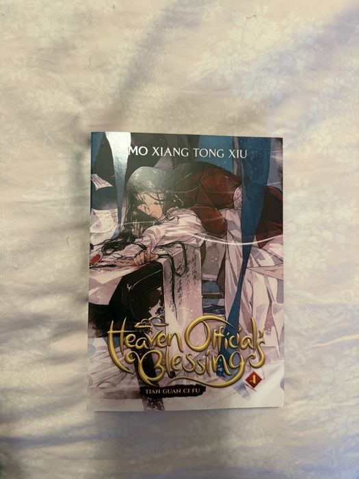 Heaven official’s blessing volume 1 and 4